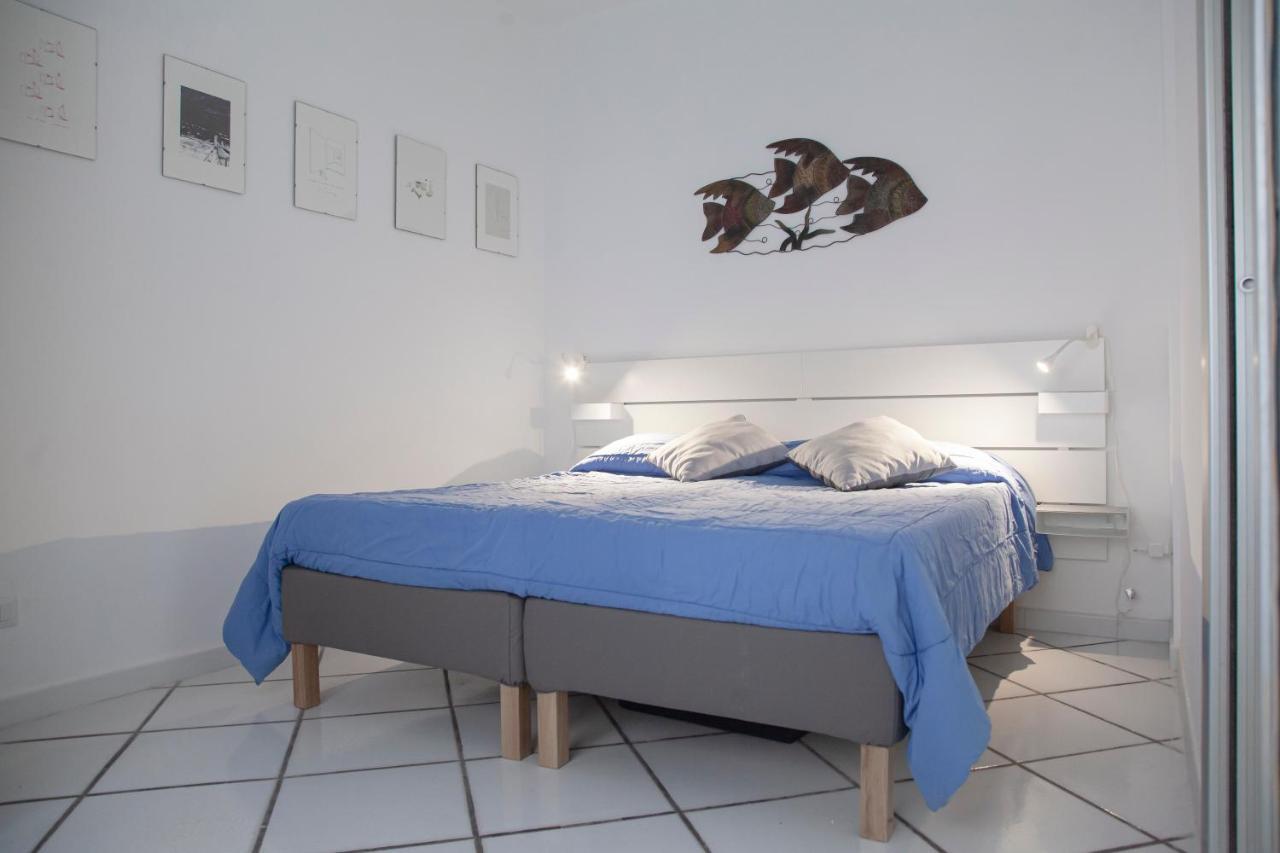 Poly'S House Panzió Torre Annunziata Kültér fotó